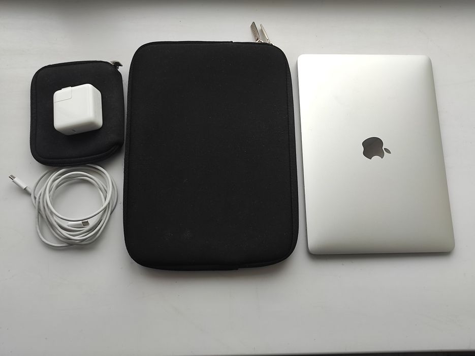 Macbook retina 12. Торг есть, срочно