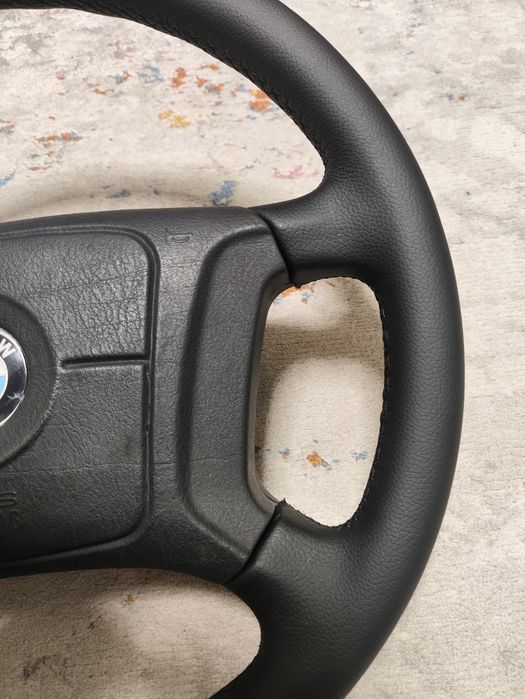 Руль bmw e39 с подушкой перешитый