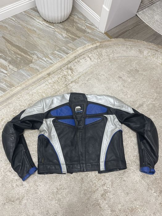 Мотокуртка кожанная