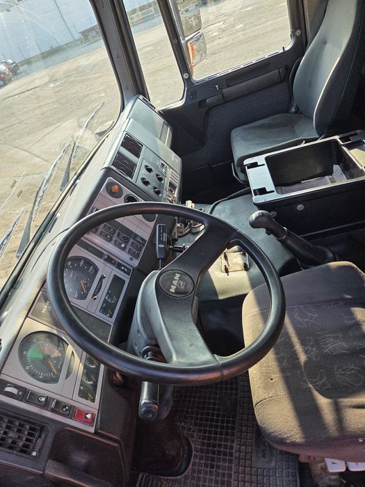 Camion  4x4 MAN Basculabil