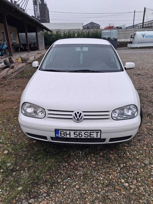 VOLKSWAGEN Golf 2001