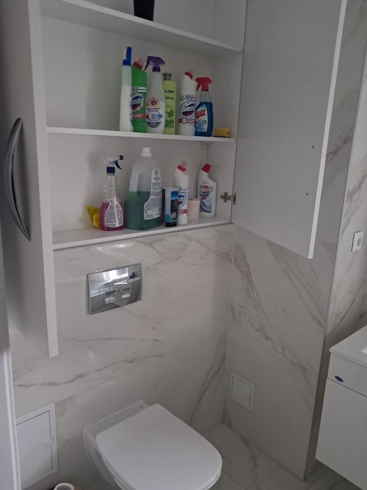 Închiriez apartamente regim hotelier