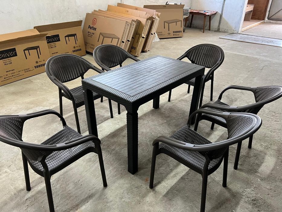 много здрав градински комплект 6 стола и маса 70/120см