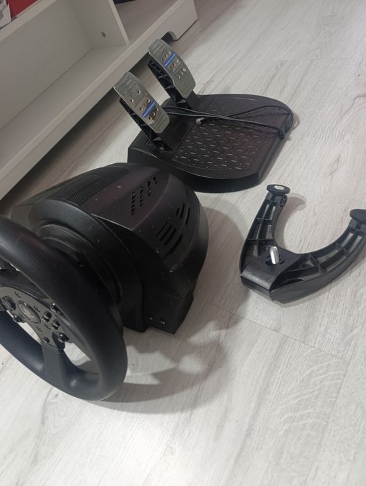 Thrustmaster T300