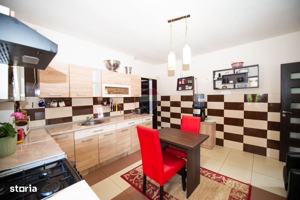 Casa Vila individuala de vanzare 7 camere Berceni
