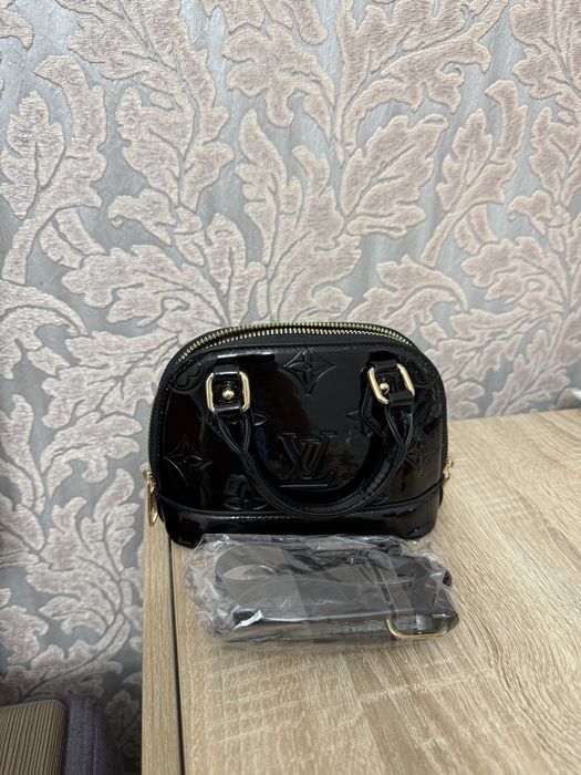 Мини черная сумочка