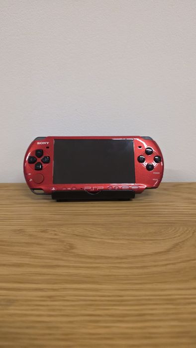 Sony PSP 3000, Modat, 550 de jocuri, consola 9 in 1