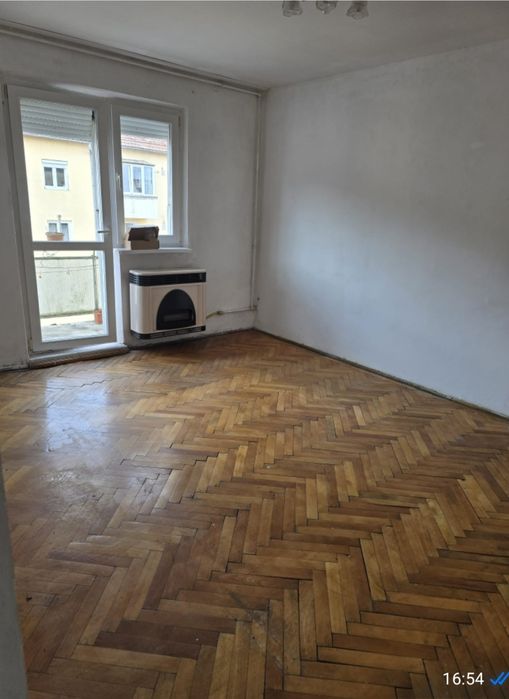 Se vinde apartament Gura Campului Medias zona foarte bună