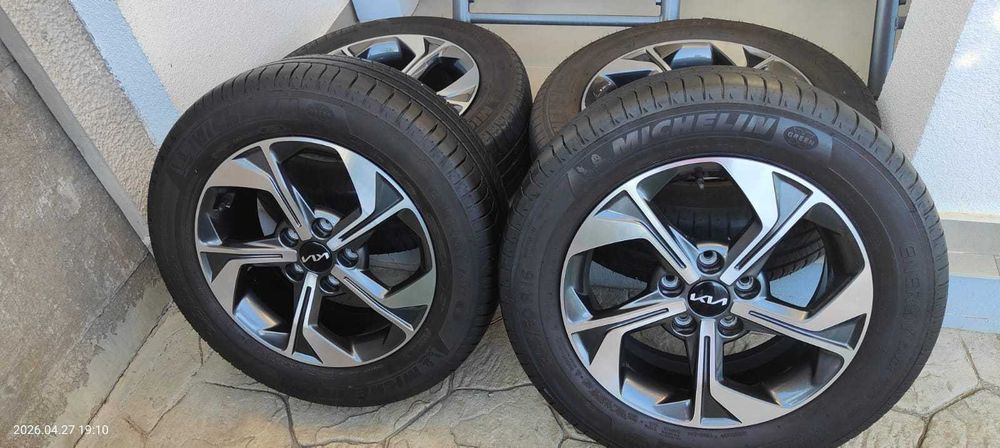 Roți complete pe 16 KIA XCEED