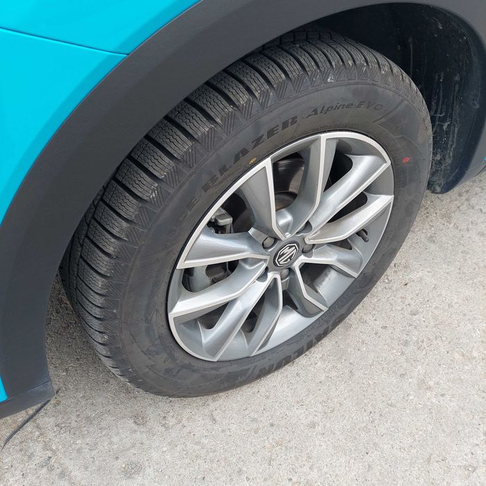 MG HS model 2024  aflat în garanție oficială 7 ani / 150.000 km.