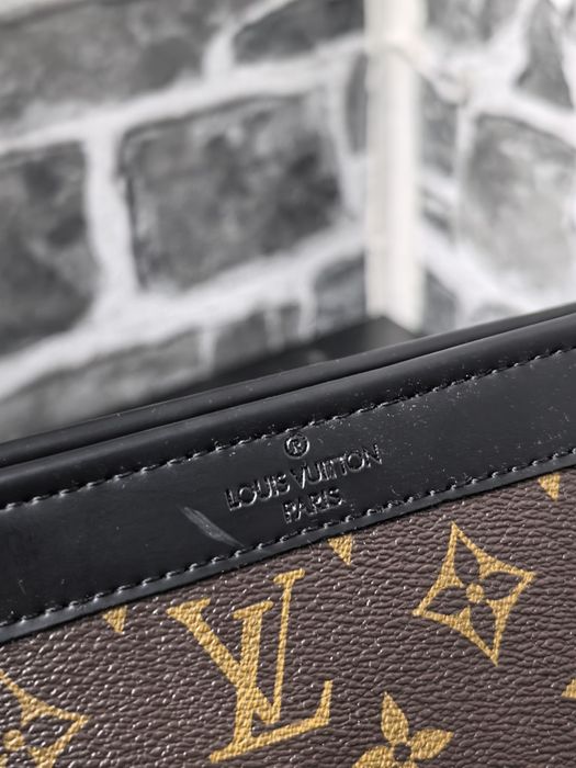 Luis Viton чанта тип плик