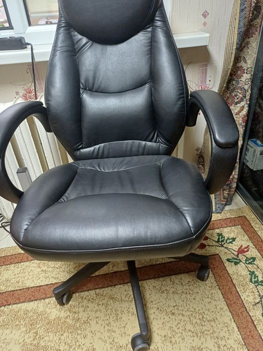 Кресло офисное новое