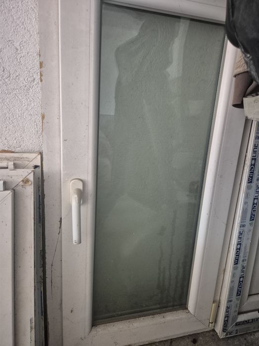 Vand tamplarie pvc 60x60 x 2 bucati. 55x105 x 1 bucata