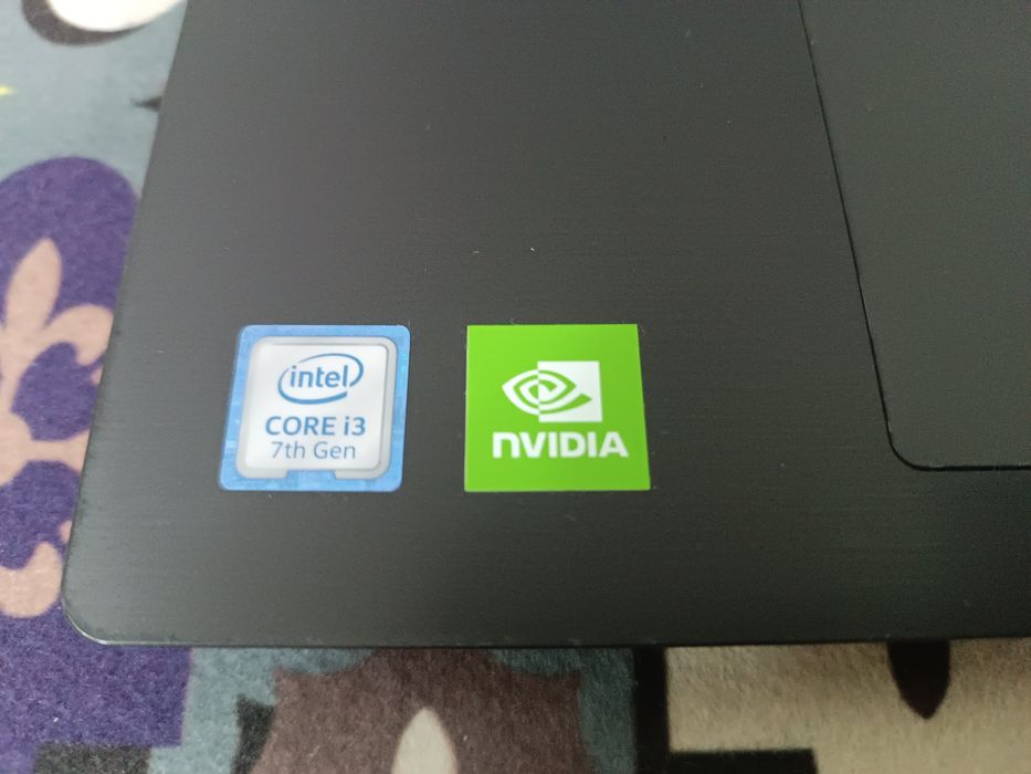 Ноутбук LENOVO i3, Nvidia + Сумка.