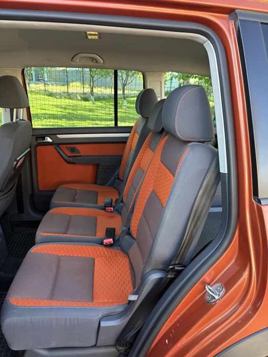 De vânzare Volkswagen Touran Cross 2007