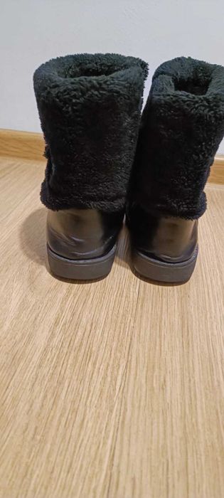 De vanzare Cizme fete nr. 34