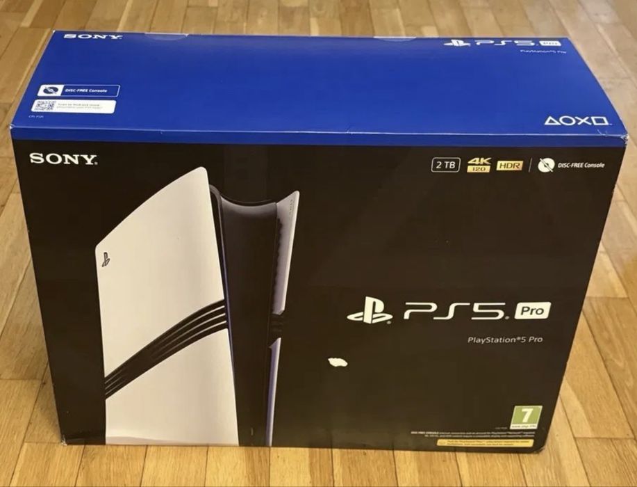 Pret fix / PS5 Pro ca nou, Garantie Altex ( Playstation 5 )