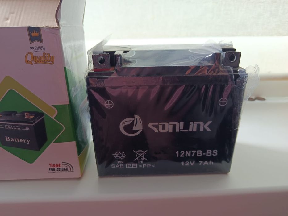 Продам новый аккумулятор 12 V sonlinc для мотоцикла