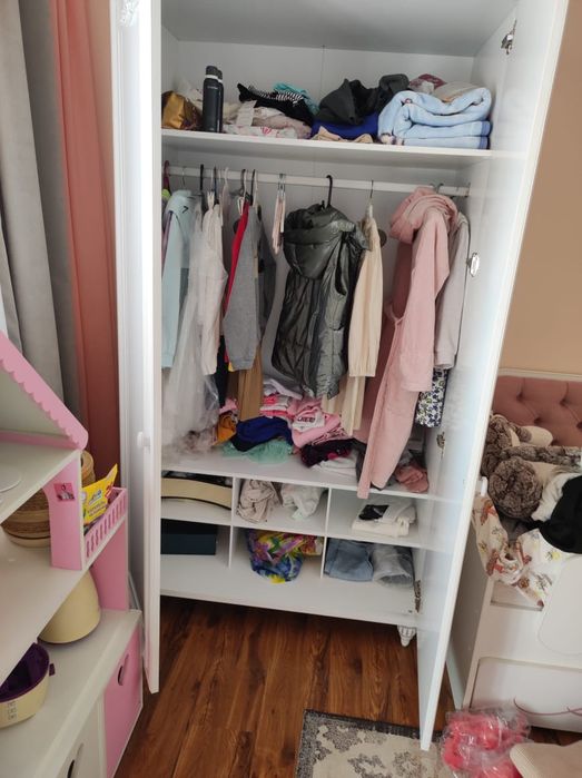 Плательный детский шкаф