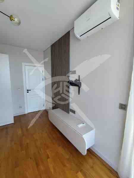 Продава се Тристаен апартамент в Бургас, Славейков - 68 кв.м за 1313 €/кв.м - Снимка #1