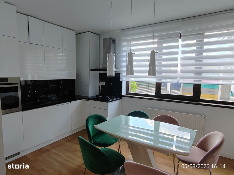 Casa cu 3 camere tip duplex