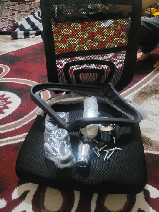 Кресло офисный новый