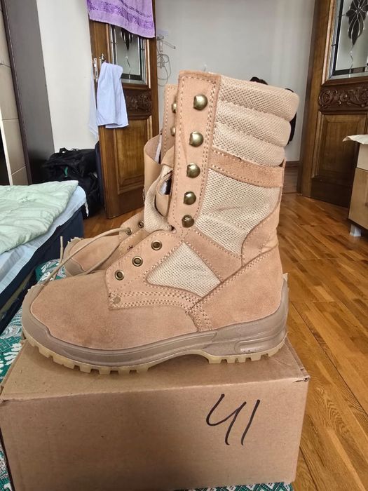 Берцы новые в каробке