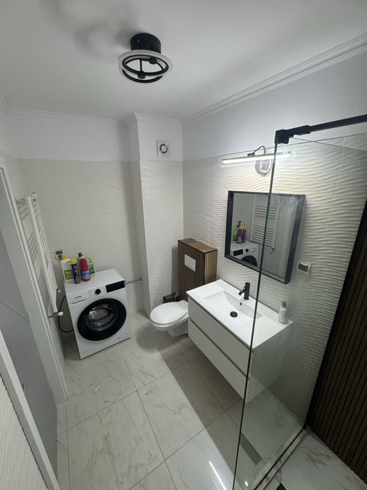 Inchirie apartament White Tower