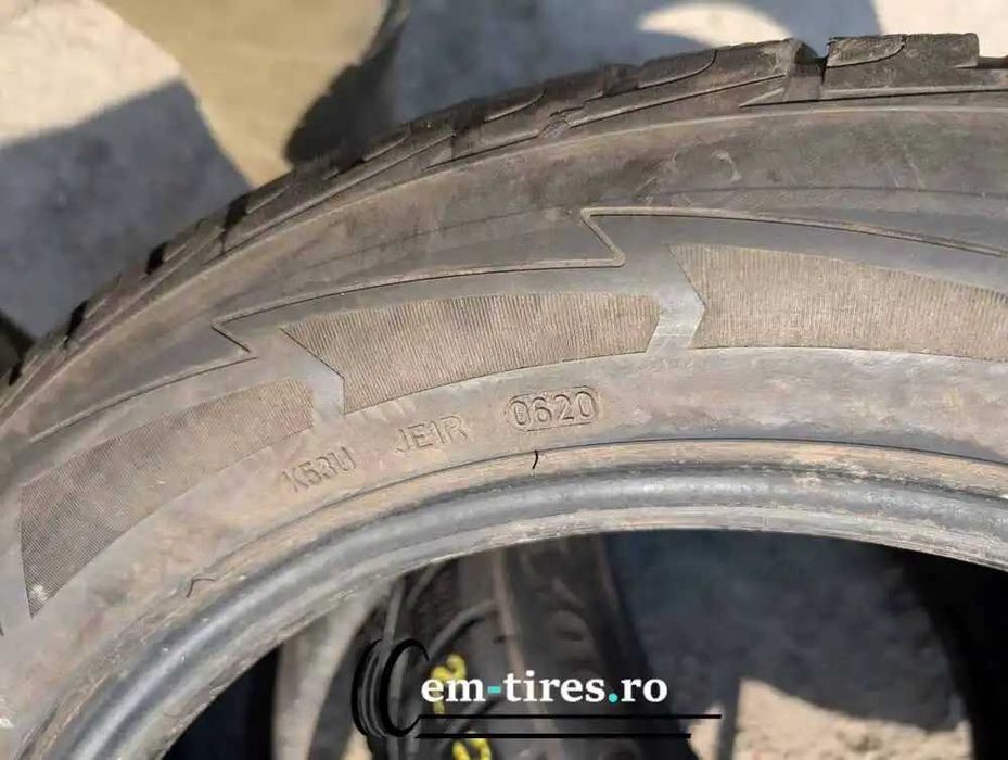 275/50 R20 • Iarna • Goodyear Ultra Grip Performance 113V | 2 buc | Pret/buc
