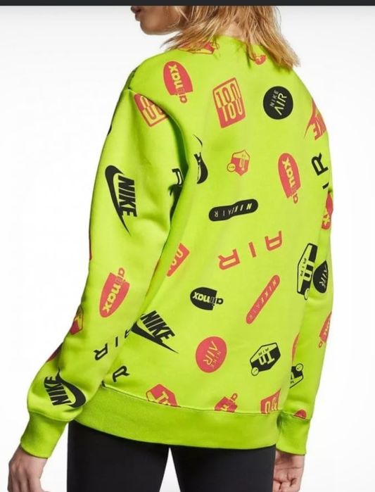 Nike оригинално дамско hoodie М размер