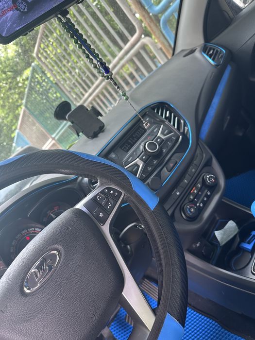 Продается Lada Vesta 1.8