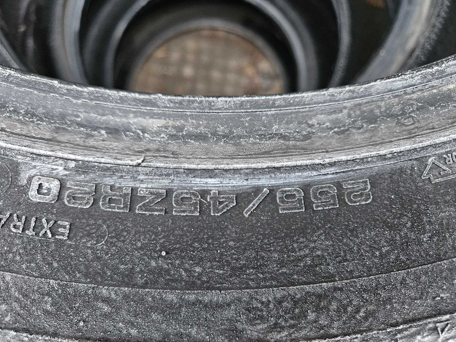 4 бр. летни гуми dunlop 255/45/20