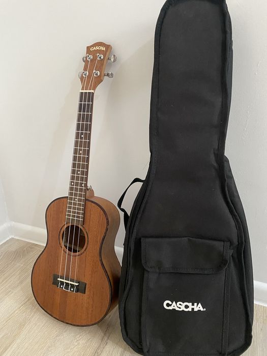 Продам Укулеле Cascha