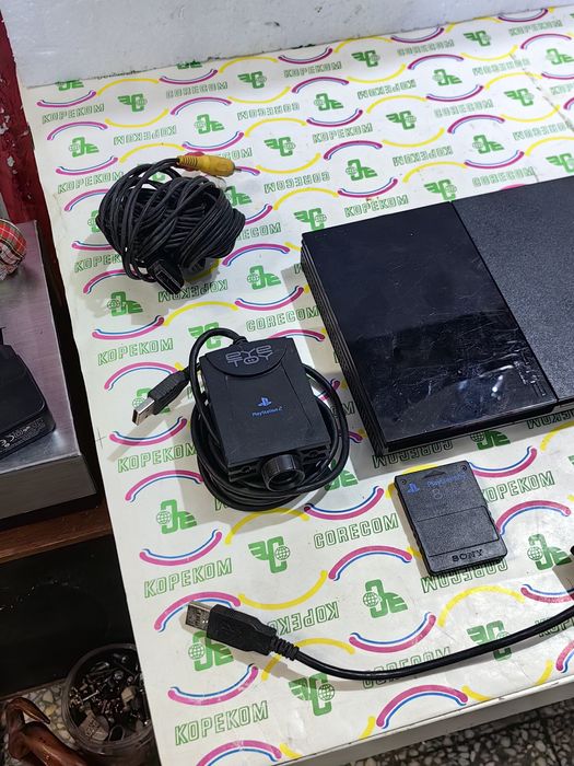 Конзола Sony Playstation 2 slim