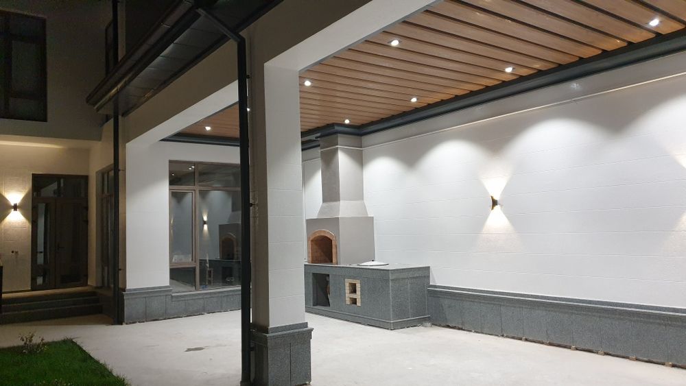 Дом от Юнусабада 4 км ,4сотих 5 комнат и 2 хола