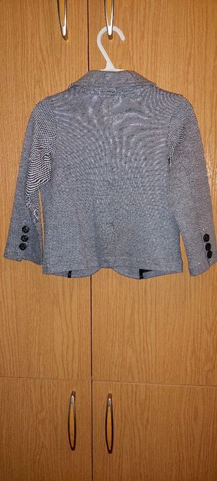 Продам детский стильный пиджак для мальчика