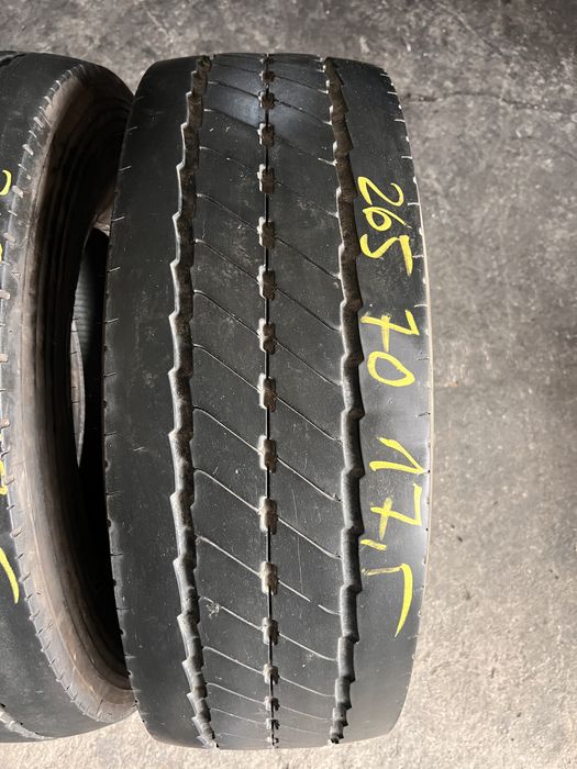 2 anvelope camion 265/70/17.5 , GoodYear , 7.5 mm