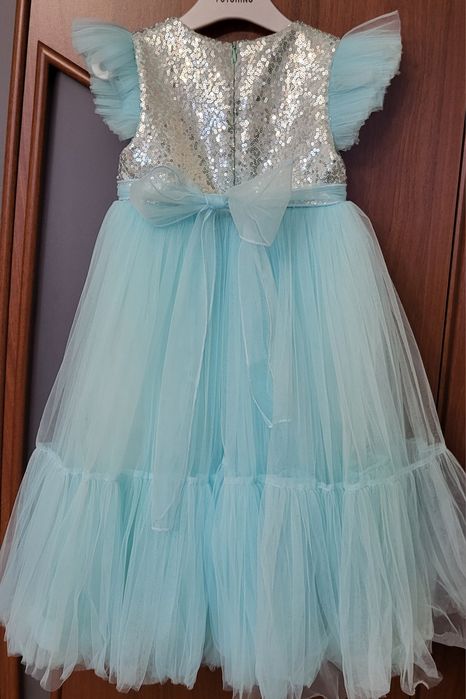 Нарядное платье для девочек