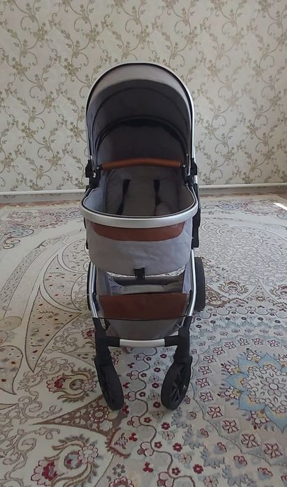 Срочно продаётся детская коляска