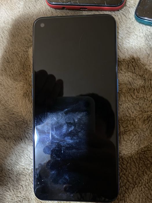 Продаю оппо, модель точно не помню