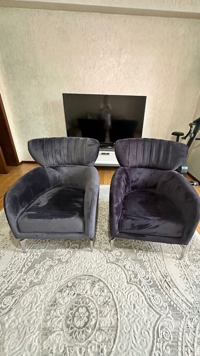 Продам два кресла