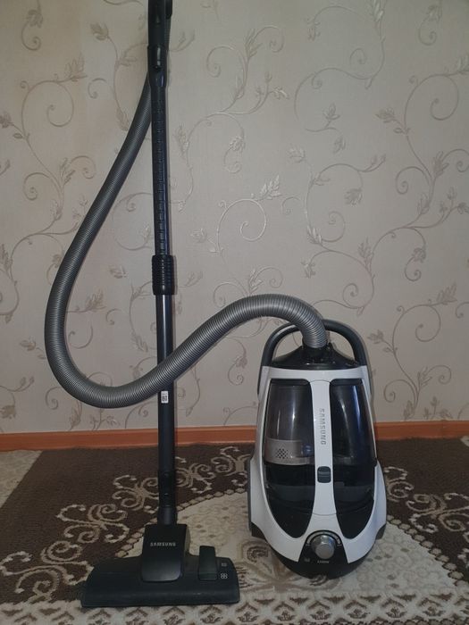 Продам пылесос в хорошем состоянии