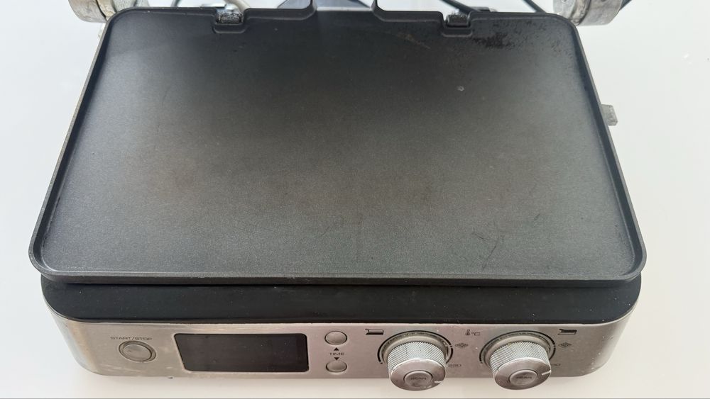 Продам мультигриль DeLonghi