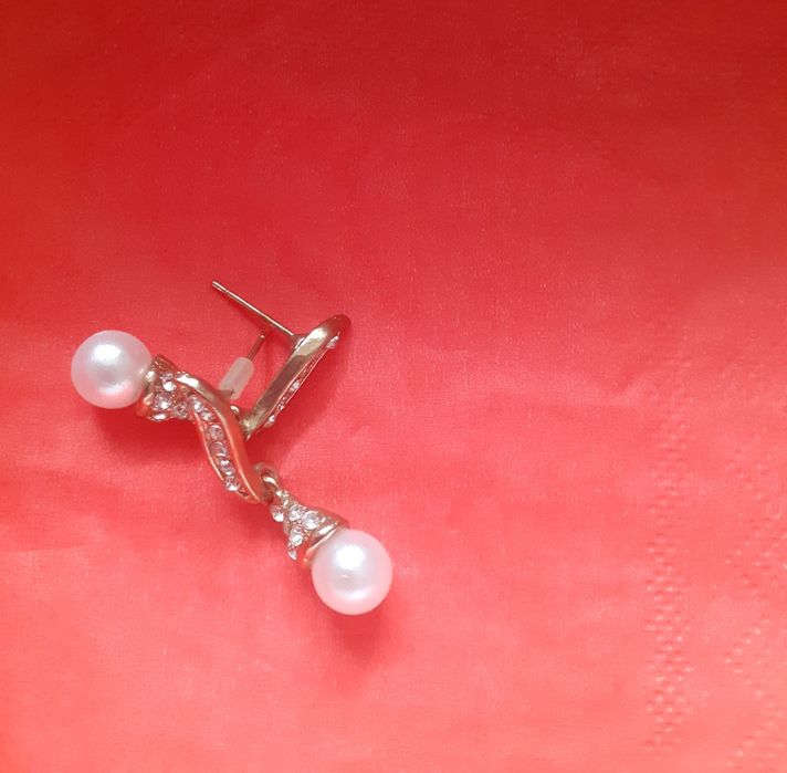 Красиви английски бижута