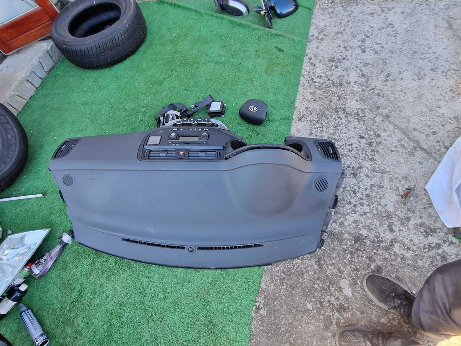 Plansa bord kia rio
