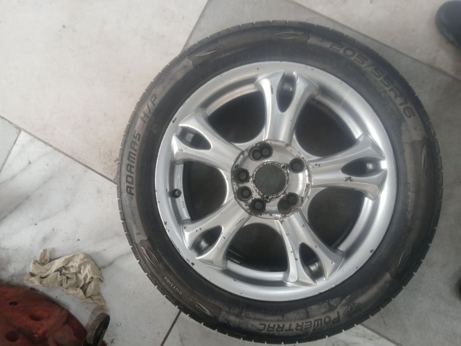 Продам шины 205/55/16