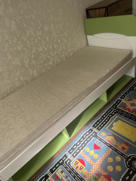 Кровати с ортопед матрацом