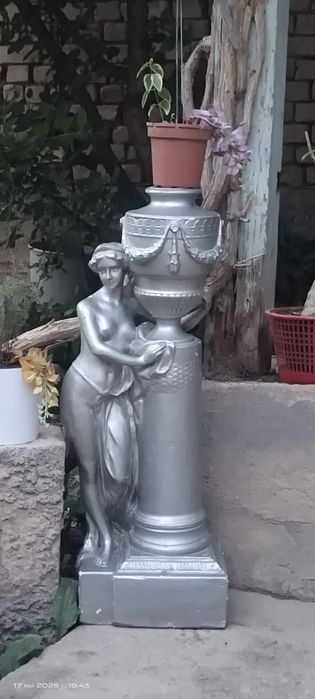 Продаю статуэтку