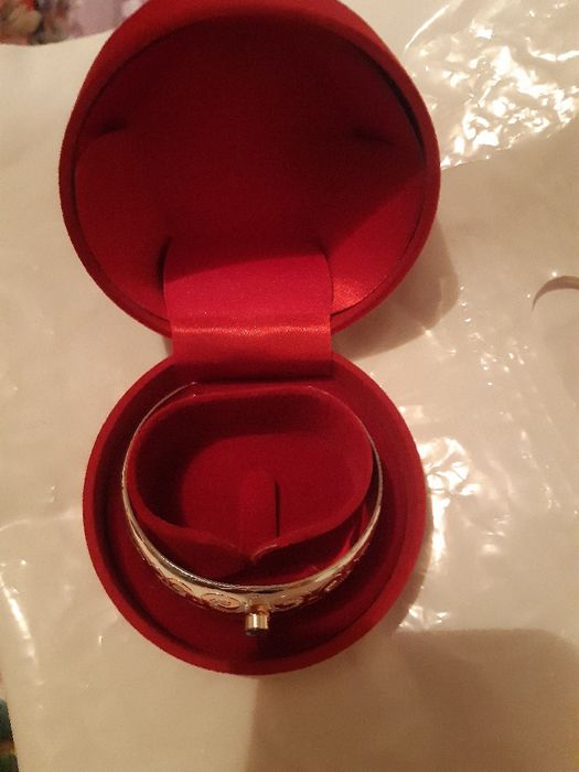 Браслет  серебро .