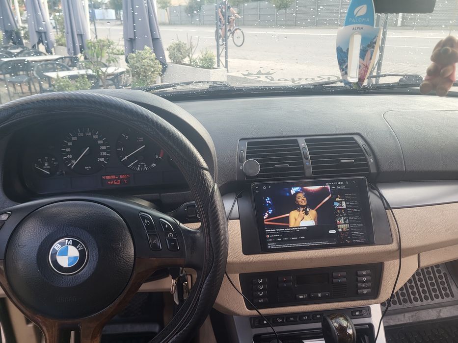 Vând bmw x5.E53.